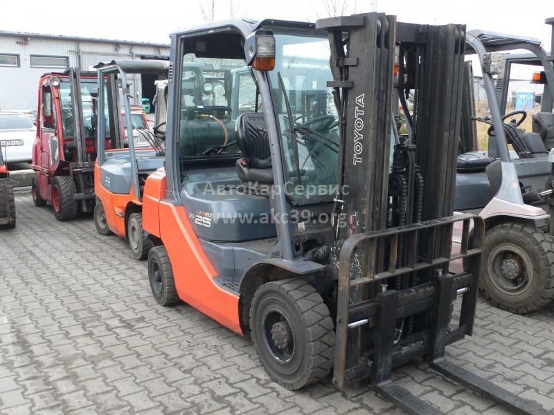 177 Toyota 02-8FGF25